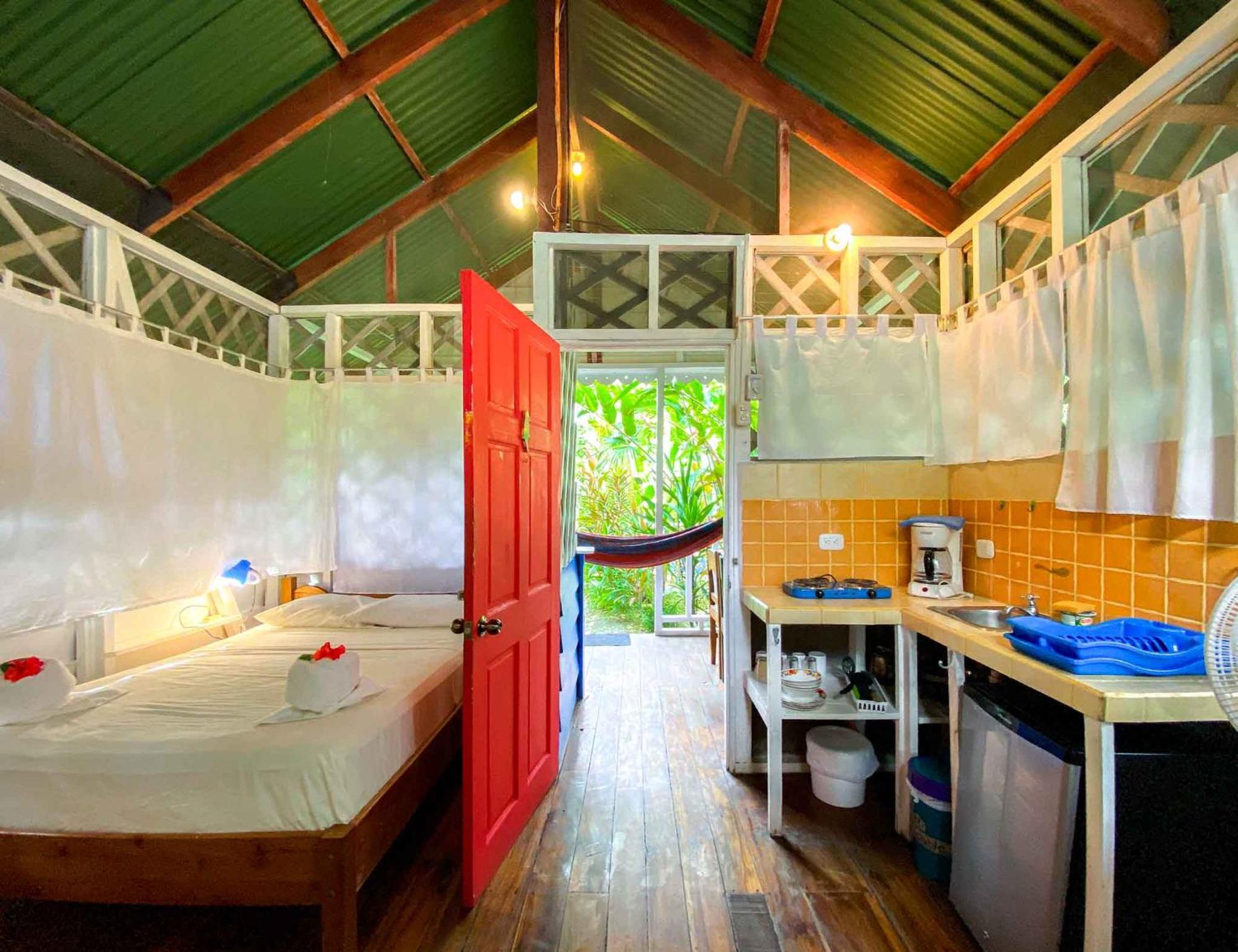 Hotel Casitas Mar Y Luz Puerto Viejo de Talamanca Kamer foto